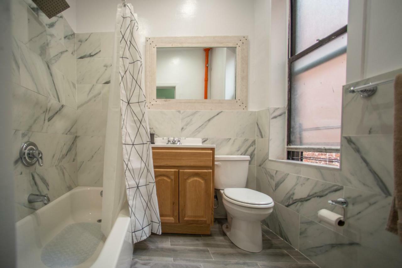 Private Room In A Shared Apartment 15 Minutes To Times Square! New York Eksteriør bilde